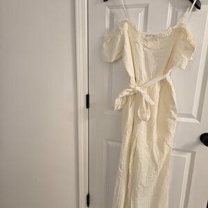 Elegant Cream Off-Shoulder Jumpsuit